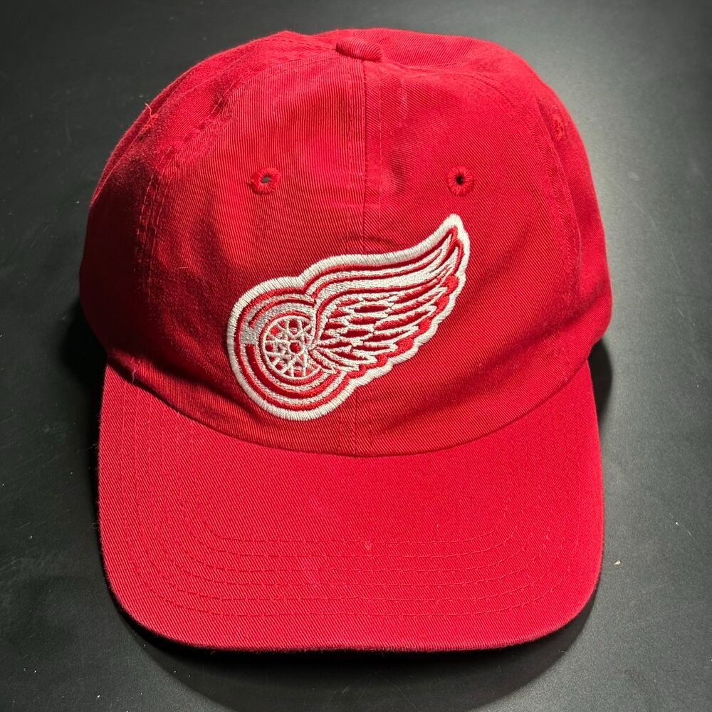 Detroit Red Wings NHL Vintage‎ Retro 90's Twins Enterprise StrapBack Cap Hat